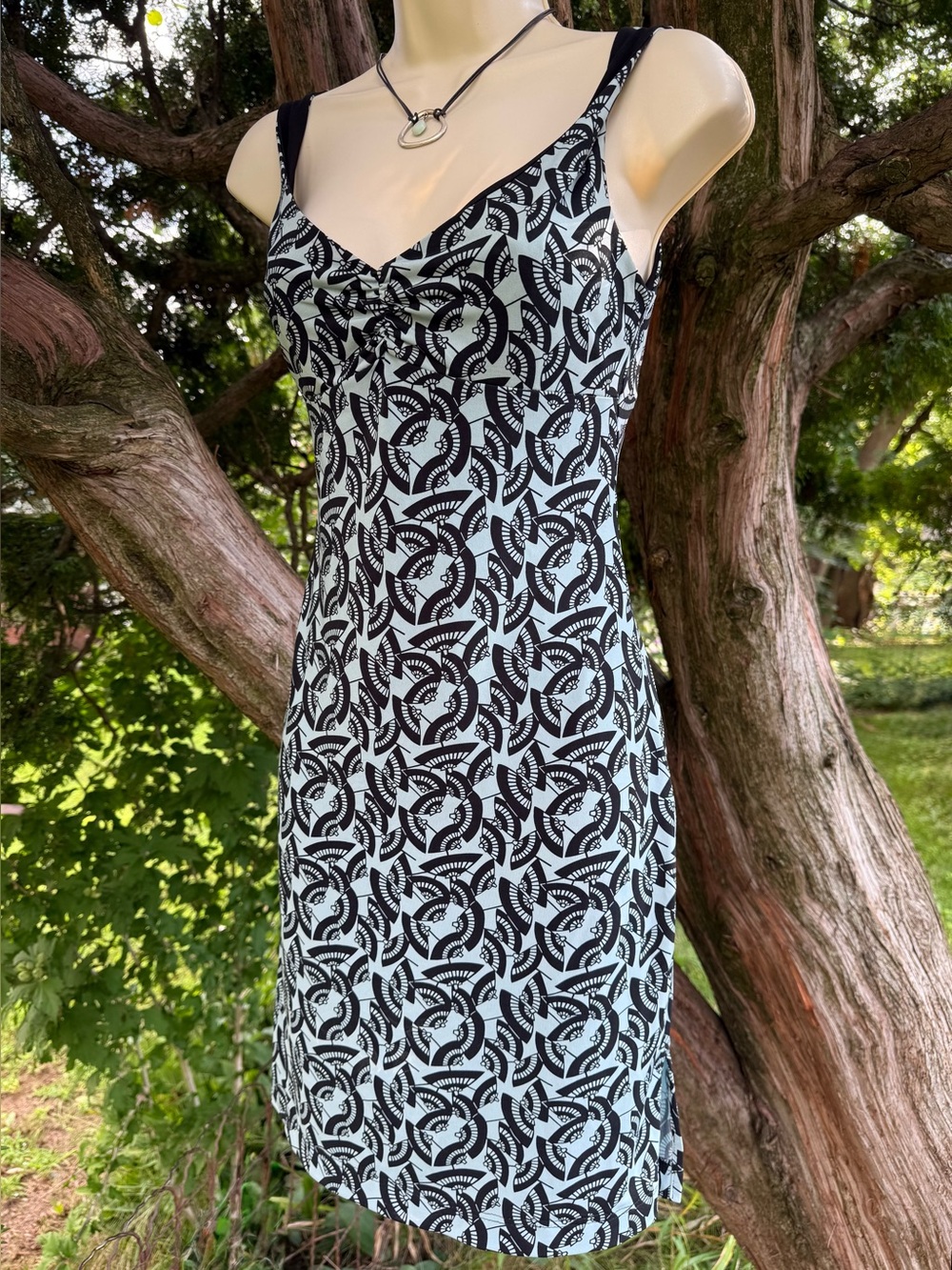BCBGMaxazria XS Sleeveless Slip Dress Aqua Blue Black Geometric Fan Print V-Neck - Picture 15 of 15